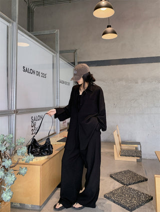Loose Shirt with Draped Pants