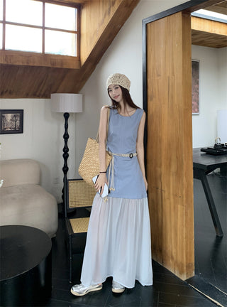 Sleeveless U-Collar Dress with Mesh Skirt