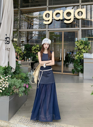 Sleeveless U-Collar Dress with Mesh Skirt