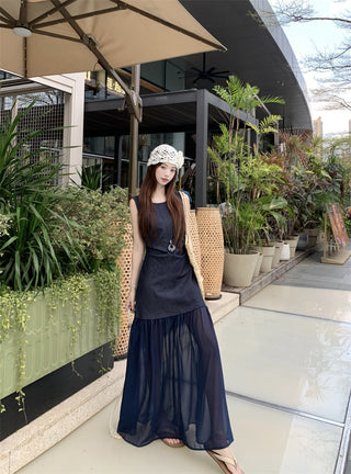 Sleeveless U-Collar Dress with Mesh Skirt