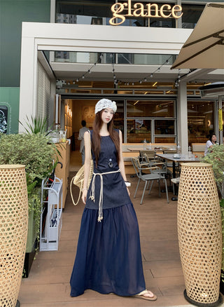 Sleeveless U-Collar Dress with Mesh Skirt