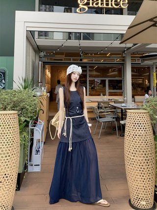 Sleeveless U-Collar Dress with Mesh Skirt