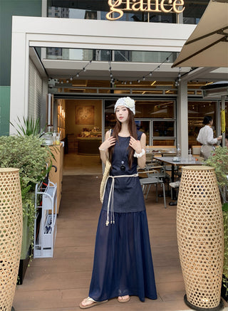 Sleeveless U-Collar Dress with Mesh Skirt