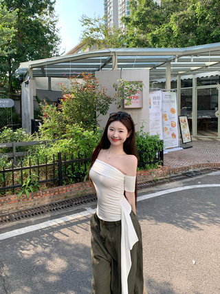 Ribbon Off-Shoulder Tube Top