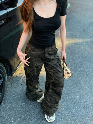U-Collar Short Sleeve Top with Cargo Pants