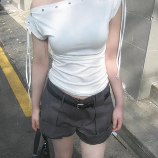 Kibin Eyelet Punching Ribbon Off-Shoulder One-Shoulder Boat Neck Slim Stretch Short Sleeve T-Shirt