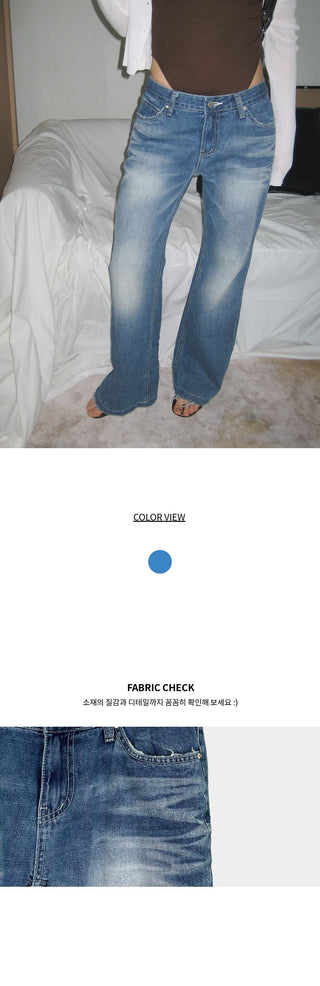 Shabby Vintage Carl Wash Low-Rise Semi-Bootcut Denim Jeans