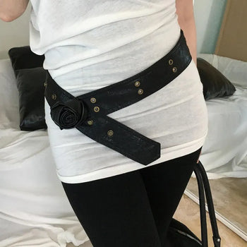Corsage Rose Eyelet Button Snap Layered Leather Belt