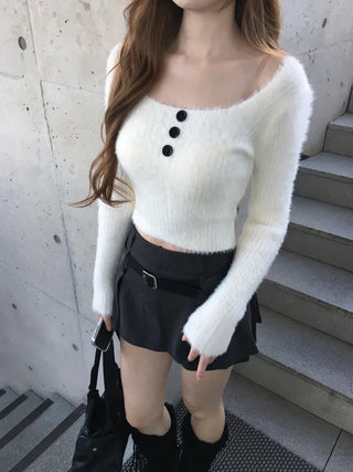 Button angora knit tee