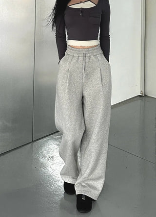 Fleece one-tuck wide training pants