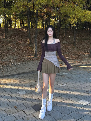 Corduroy pleated mini skirt