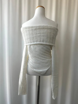 Want Off-Shoulder Knit Tee