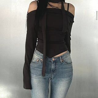 Blanc muffler off-shoulder tee