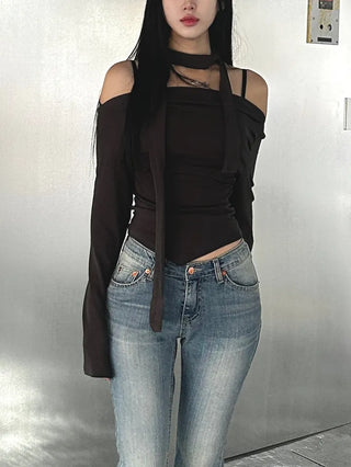 Blanc muffler off-shoulder tee