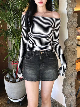 Striped Slim Off-Shoulder Tee