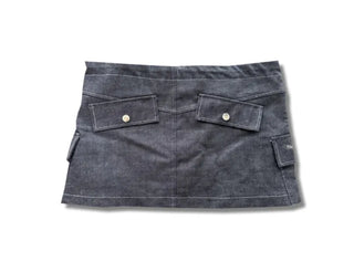 Low string denim skirt