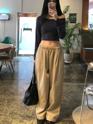 Pintuck pocket banding pants