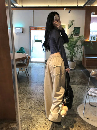 Pintuck pocket banding pants