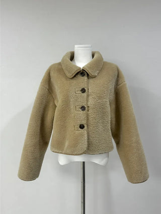 Collar button fur crop jacket