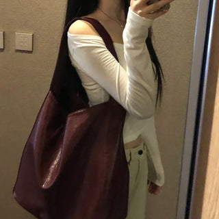 Kisa leather shoulder bag