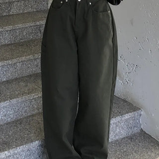 Button pocket wide pants