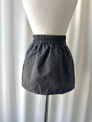 Line color block cargo skirt