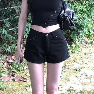 Side stud shorts