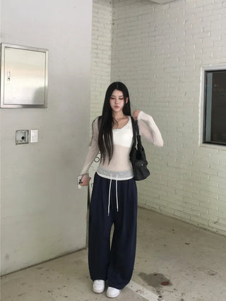 Patch pintuck training pants