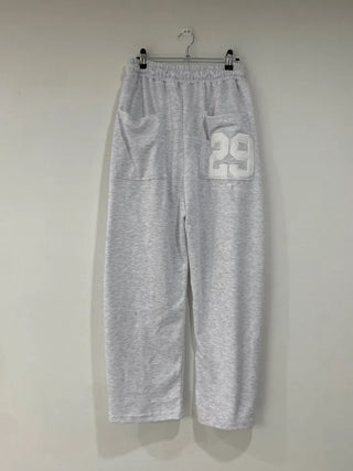 Patch pintuck training pants