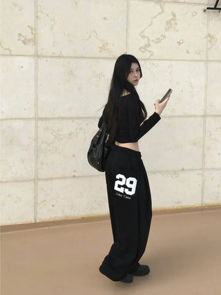 Patch pintuck training pants