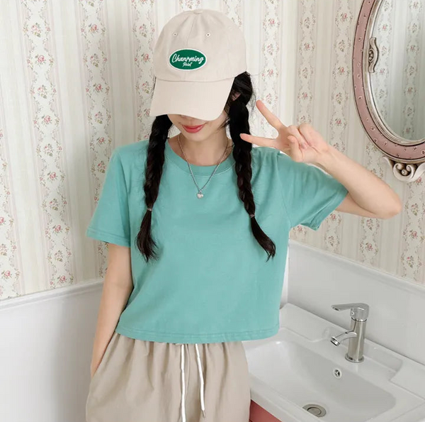 Basic Crop Tee