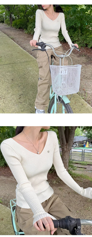 Ribbed V Neck Knit