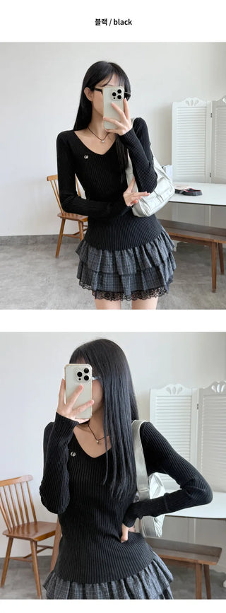 Ribbed V Neck Knit