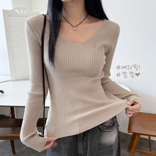 Ribbed V Neck Knit