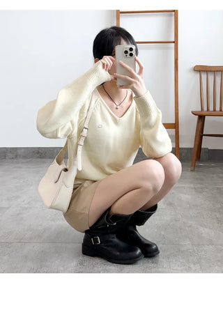 V Neck Knit Top