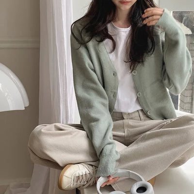 V-neck fluffy cardigan