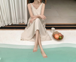 V-neck suspender dress