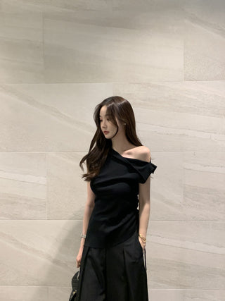 One-shoulder sweater