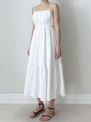 Squared collar dress