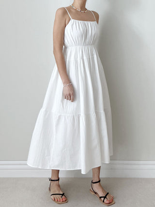 Squared collar dress