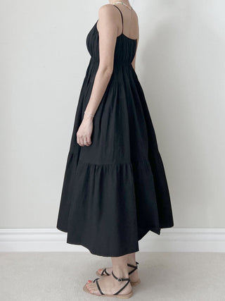 Squared collar dress