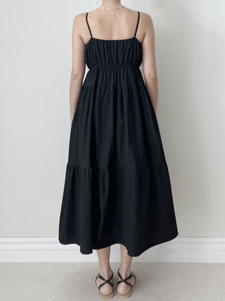 Squared collar dress