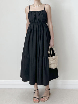 Squared collar dress