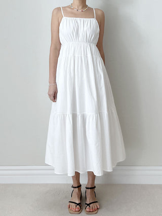 Squared collar dress