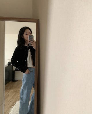 Velvet buckle coat