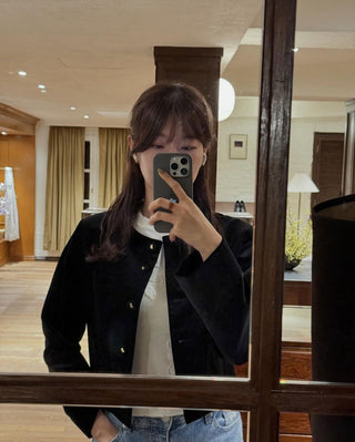 Velvet buckle coat