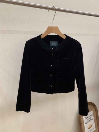 Velvet buckle coat