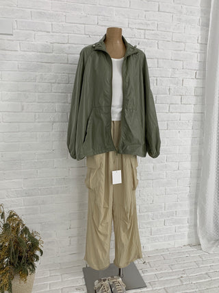 Letter embroidery coat
