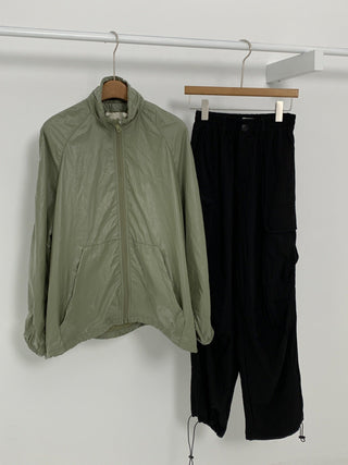 Letter embroidery coat