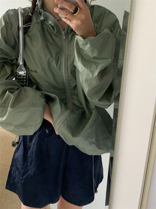 Letter embroidery coat